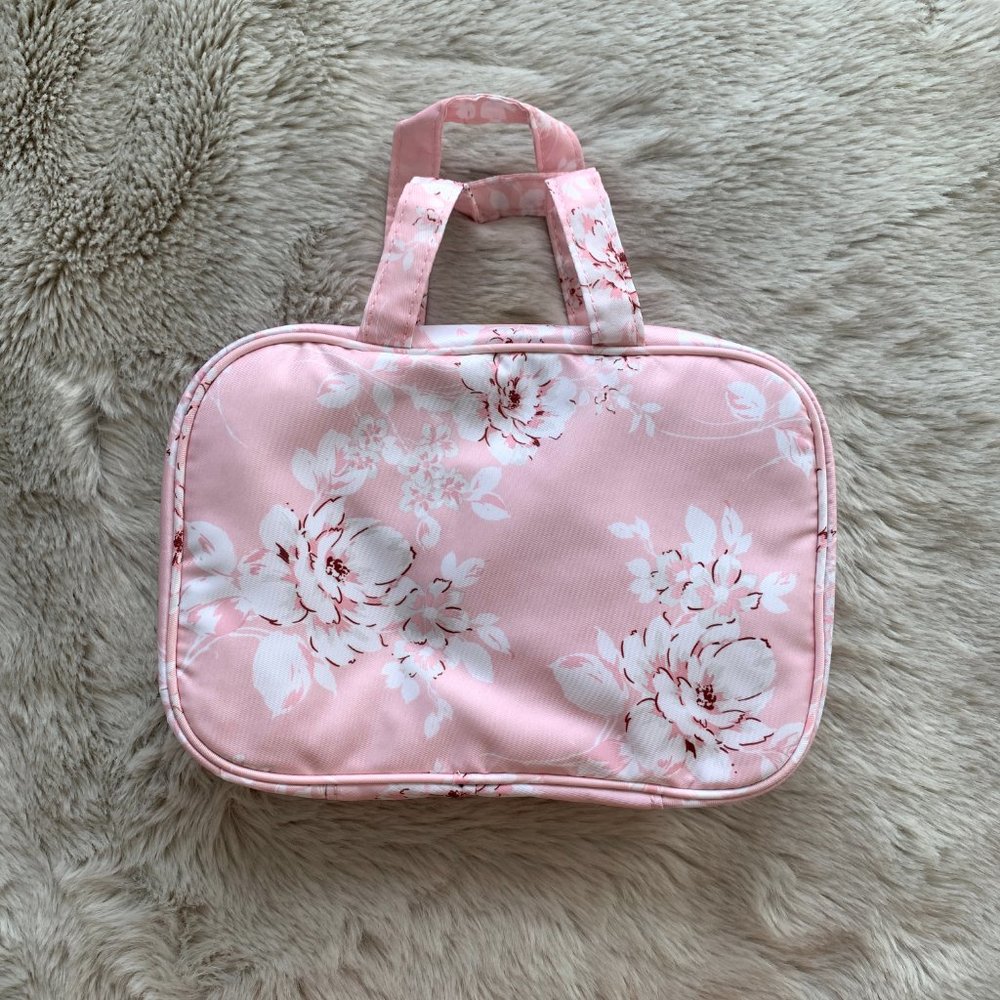 Yumi Kim Hanging Makeup Train Case - Picture 4 of 5